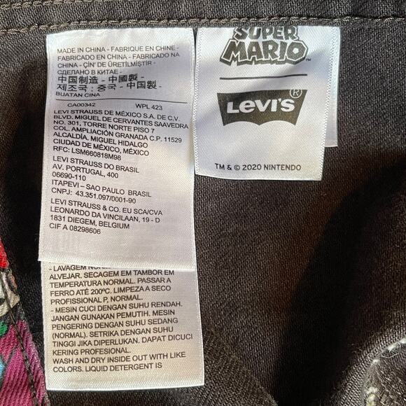 Levi's X Super Mario Special Edition Cropped Trucker Jacket Size XL - Picture 10 of 11